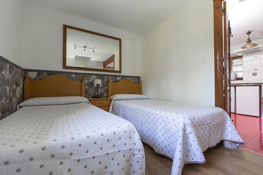 Apartamentos Rurales Playa Del Canal Villanueva de Pria Exterior photo