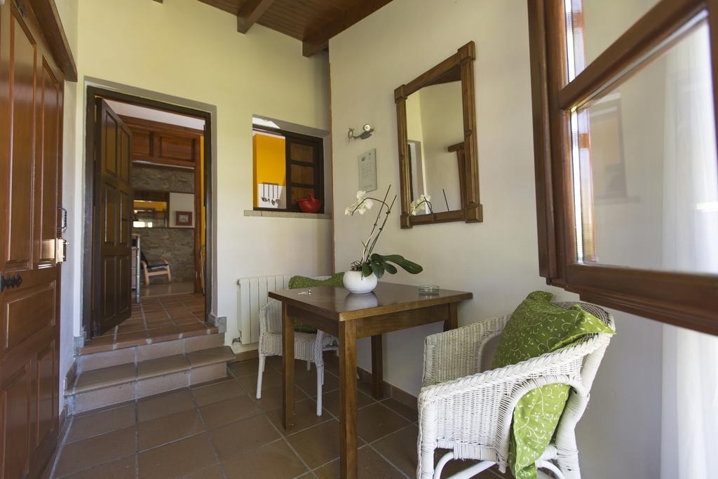 Apartamentos Rurales Playa Del Canal Villanueva de Pria Exterior photo